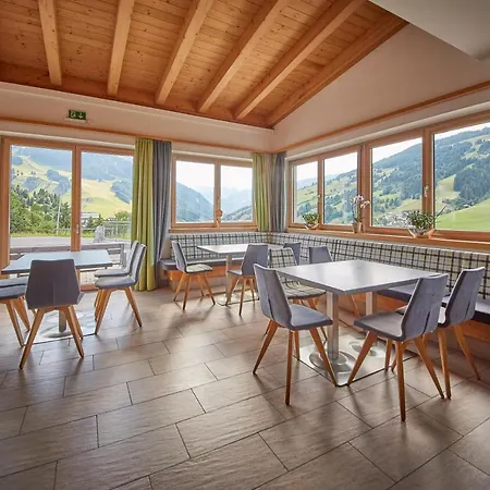 Am Mitteregghof Hotel *