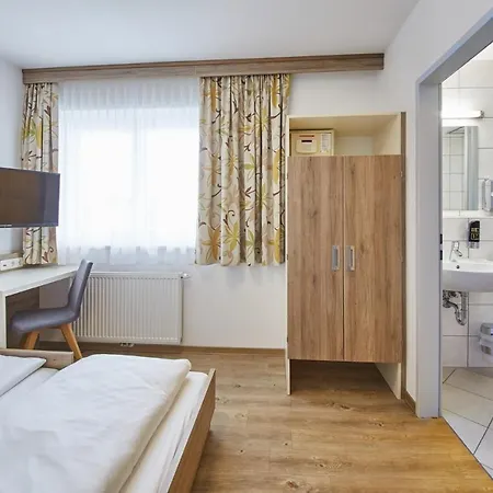 Am Mitteregghof Отель *